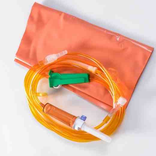 set de infusión parenteral fotosensible, terapia de infusión, set de infusion, descartable de infusión
